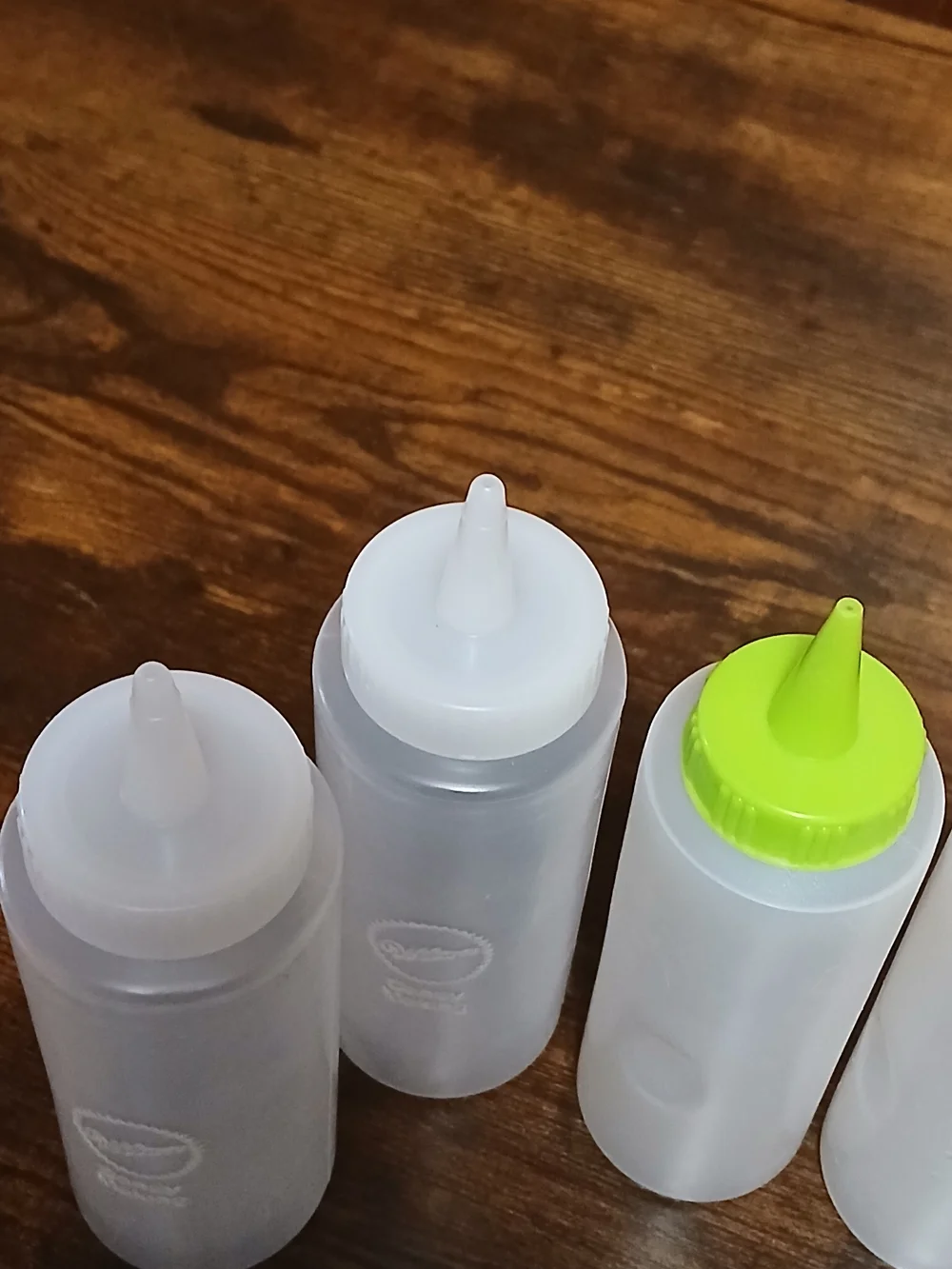 ​Wilton Candy Making Squeeze Bottles - Set of 6 Melted Chocolate Decorating